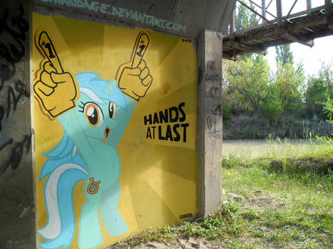 Lyra Heartstrings Graffiti