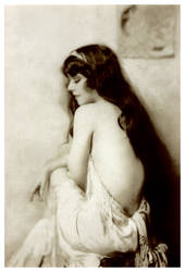 Lrg Scanned Vintage Nude 3