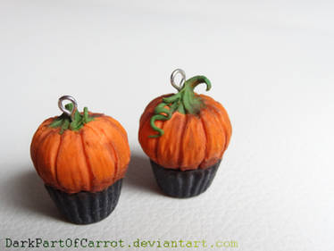 Pumpkin cupcakes