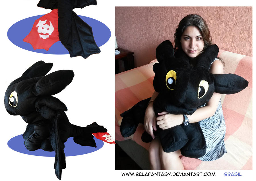 Giant Toothless plush by viviannefair