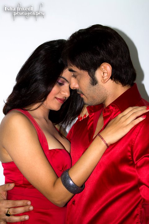 Siddharth Arora and Snehal Sin ROMANTIC RED