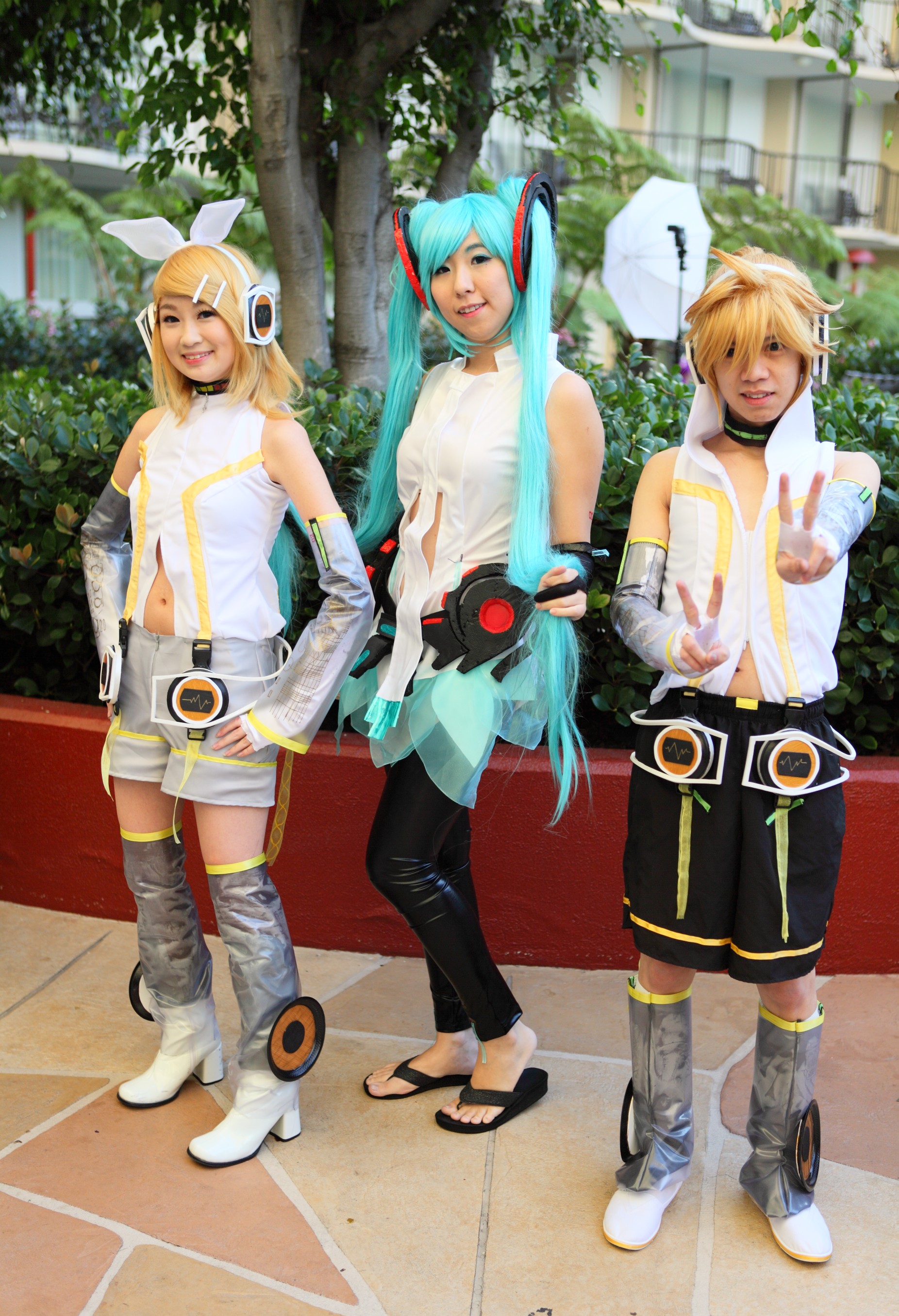 anime la vocaloids rin miku len