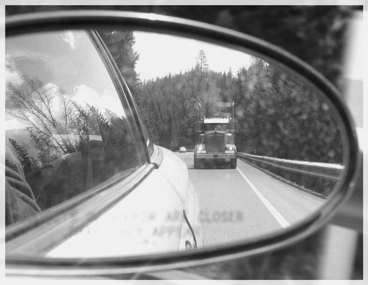 Objects in the rear view mirror by HildePilde1977 on DeviantArt