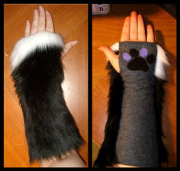 Pawprint Armwarmers