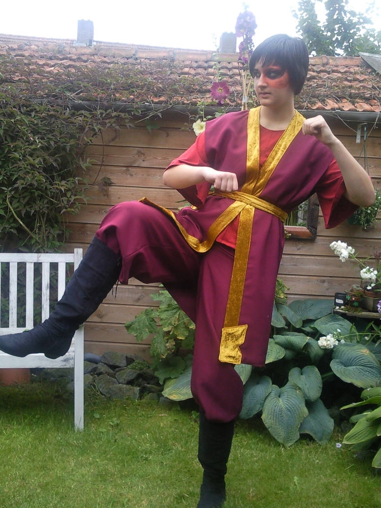 Zuko cosplay - Complete by Devynae on DeviantArt