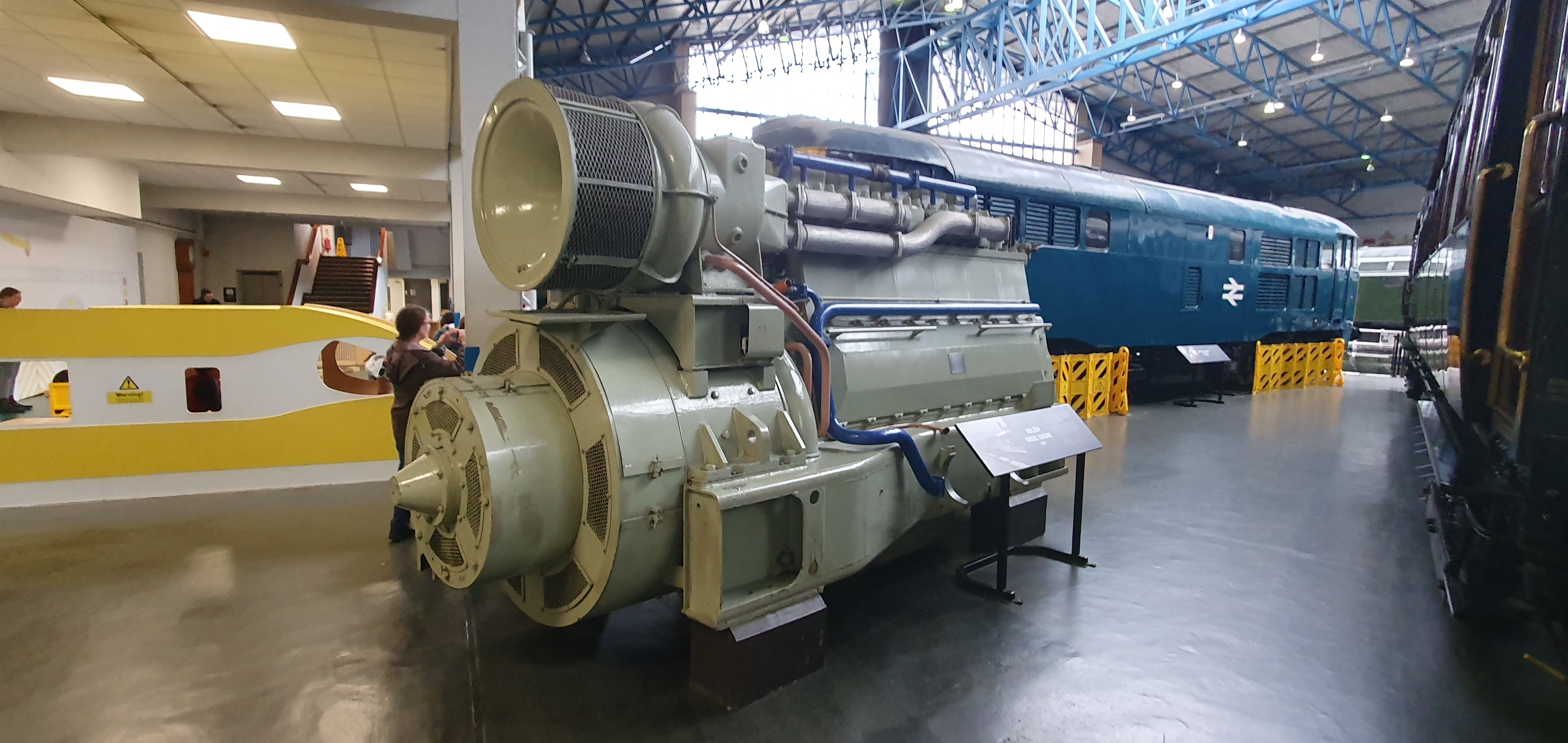 Sulzer Diesel Engine by Thenewmikefan21 on DeviantArt
