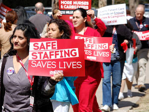 Nurses Rally at RUMC (1)