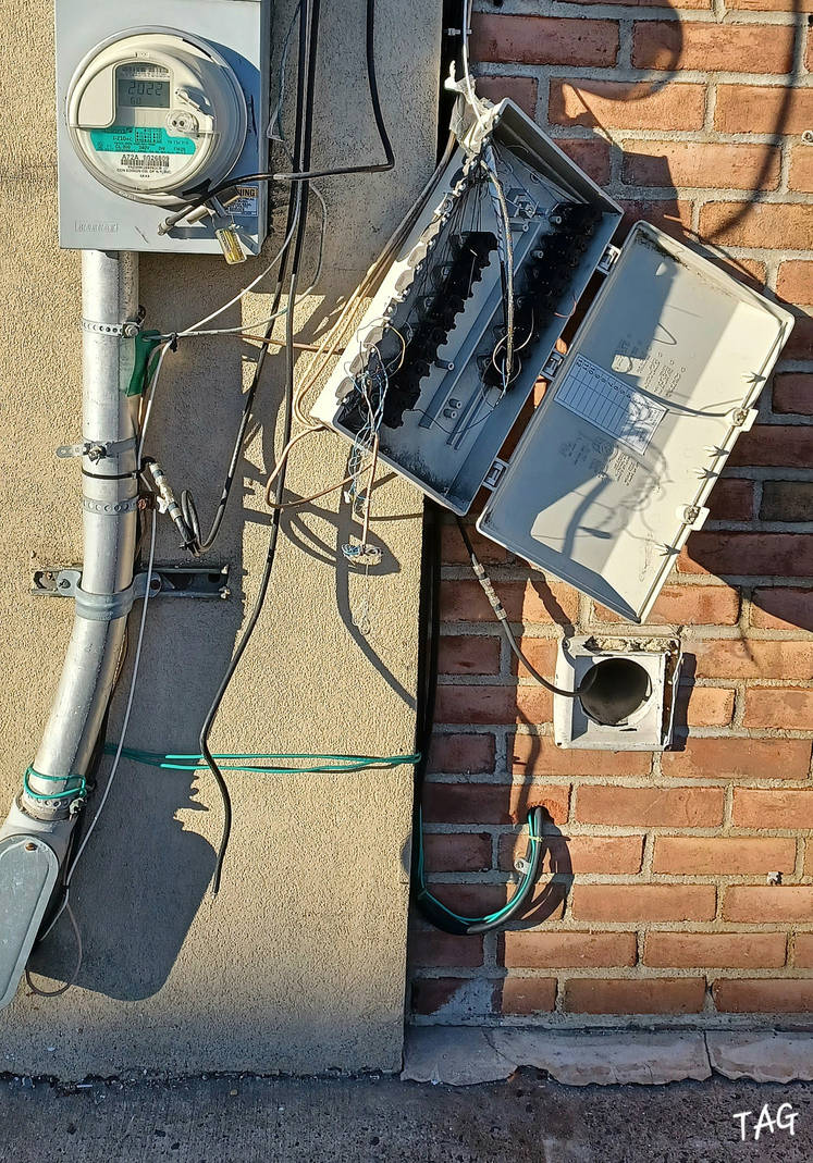 Ring Ring by TAGFoto on DeviantArt