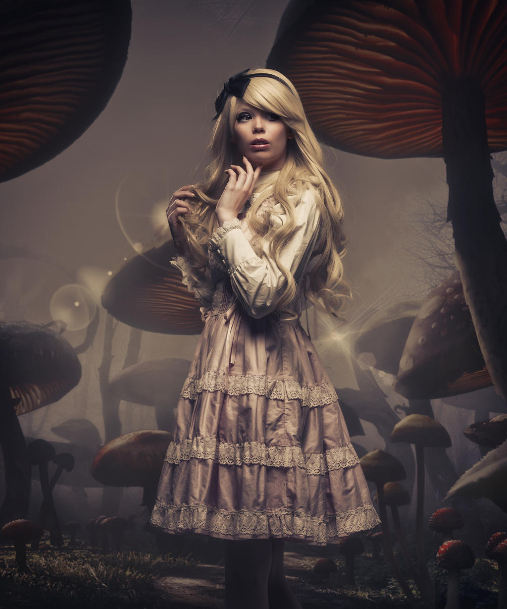 Alice in Wonderland - Anime lolita.