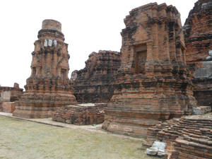 Ayutthaya Historical Park, Ayutthaya, Thailand by mjaniszyn