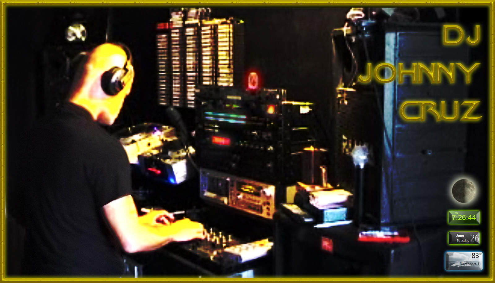 20120626-DJ-Johnny-Cruz-Mixing-It-Up-v10