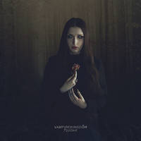 La Rosa by vampirekingdom