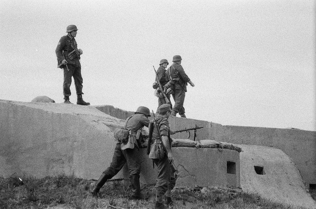 Shellshocked German Soldiers by el-Sheriff on DeviantArt