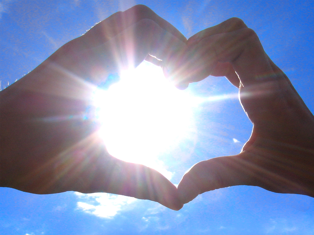 Two Hands One Heart By Supertao On Deviantart