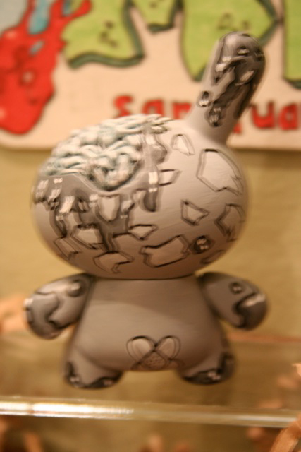 back of the black n grey bunny