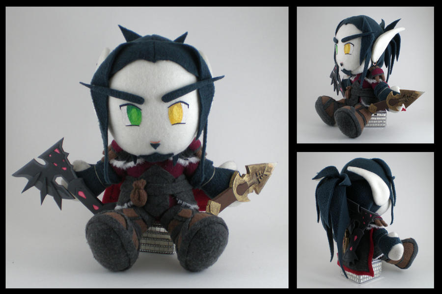 WoW - Blood Elf Rogue plushie