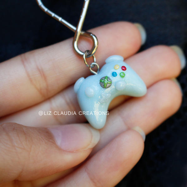 Xbox Controller Key Chain by LizClaudia on DeviantArt