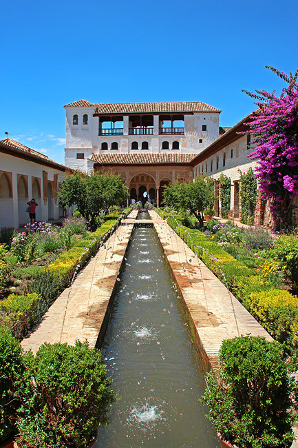 Alhambra Gardens - A Flowery Court