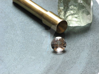 Morganite - Modified Round Brilliant / 2,00ct