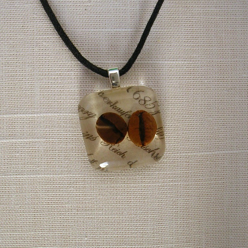 Resin Pendant 'Coffee'