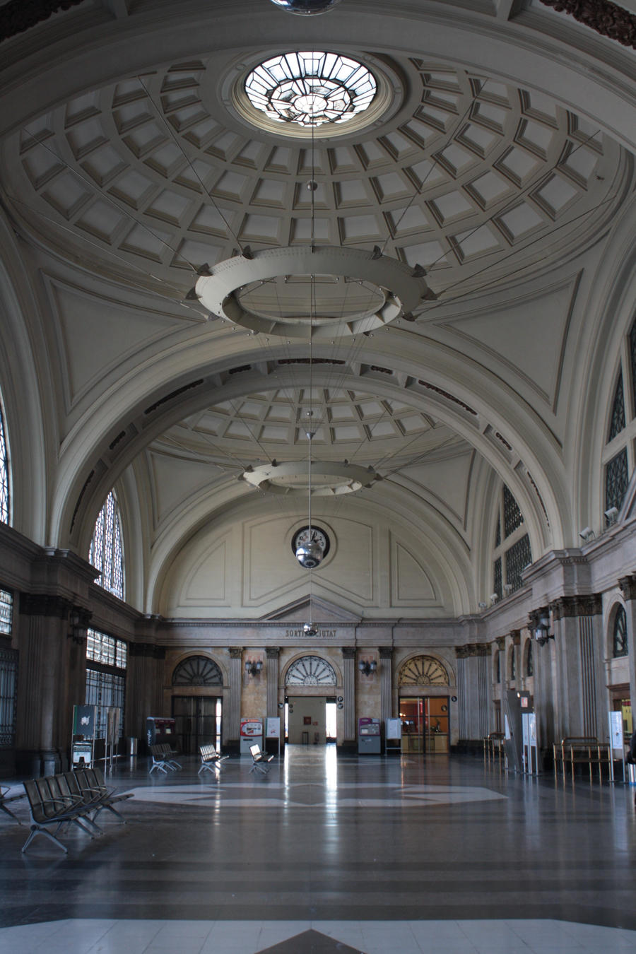 Station hall stock 01