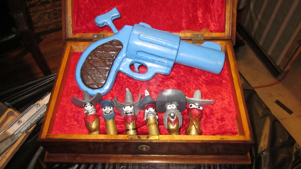 Toon Revolver And Bullets