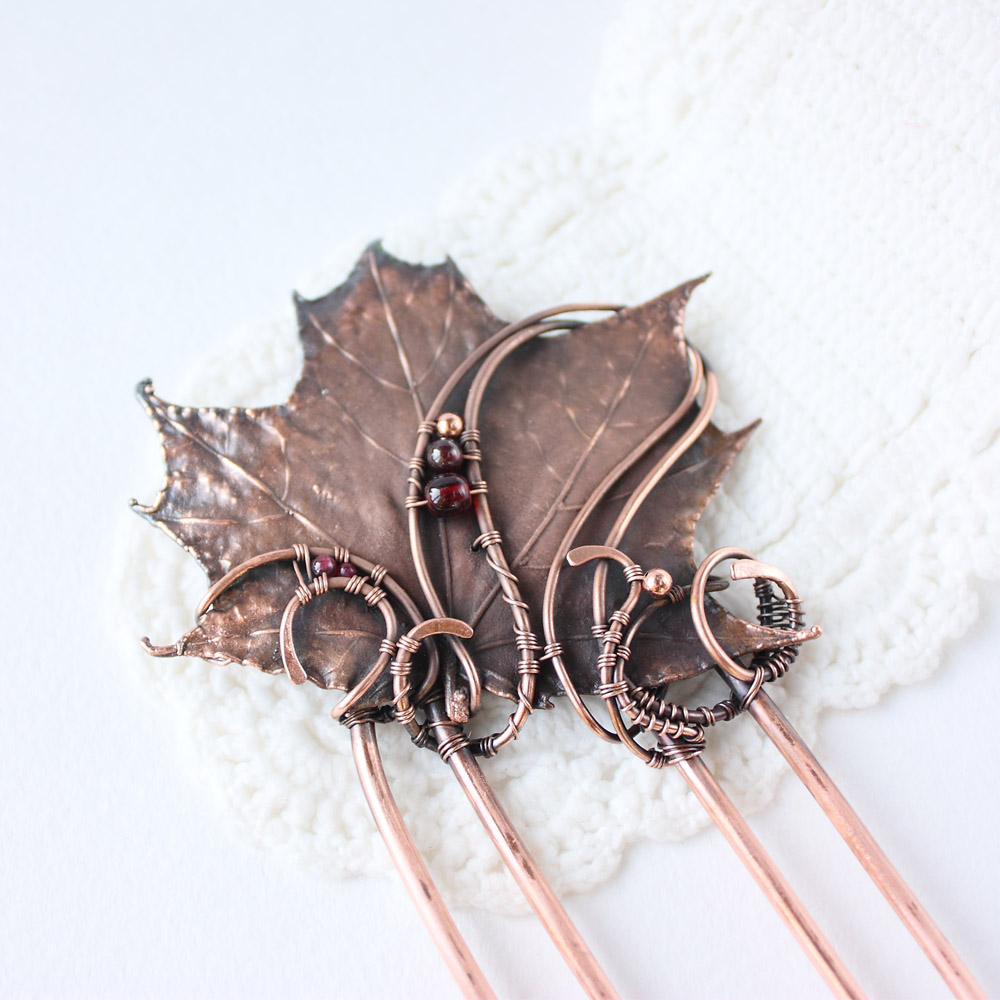 Real Maple Leaf Pin