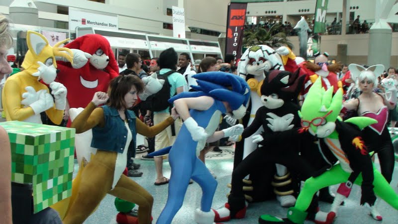 Tail, Knux, Sonic, Shads, Rouge, Eggman, Finitevus