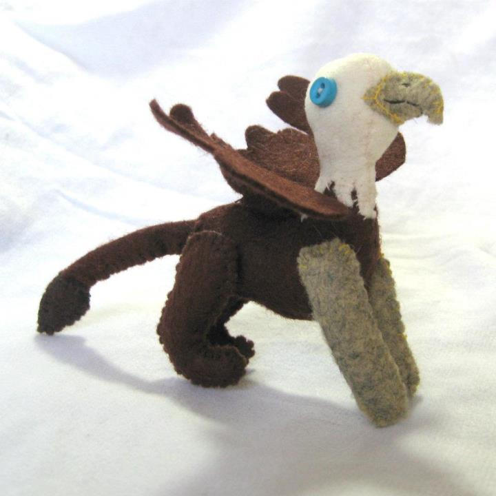 Mini Gryphon Plush by BridgiesPlushies on DeviantArt