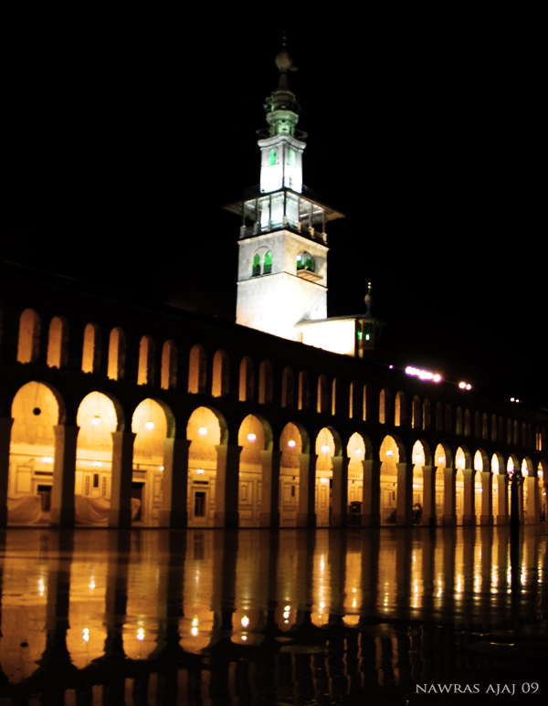 omayyad mosque night