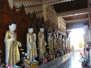 Penang - Burmese temple