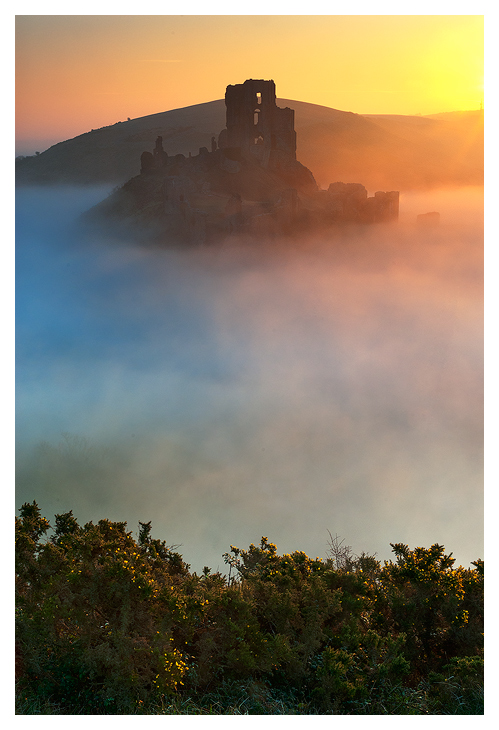 Corfe Castle sunrise