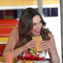 Kelly Brook's having a sandwich with a sm