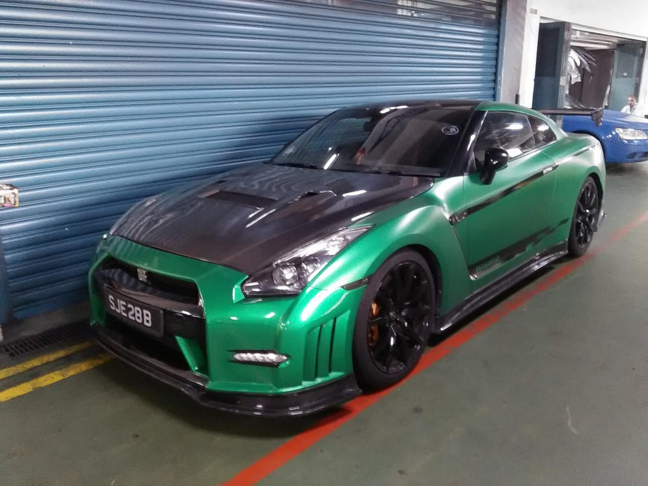 Nissan GTR R35 (Customized) by Amgnismo on DeviantArt