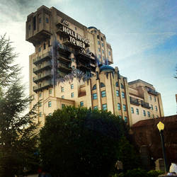 Hollywood tower hotel