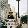 .imaginePEACE