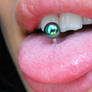 piercing tongue bis