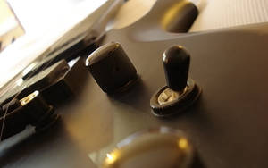 F2005_2