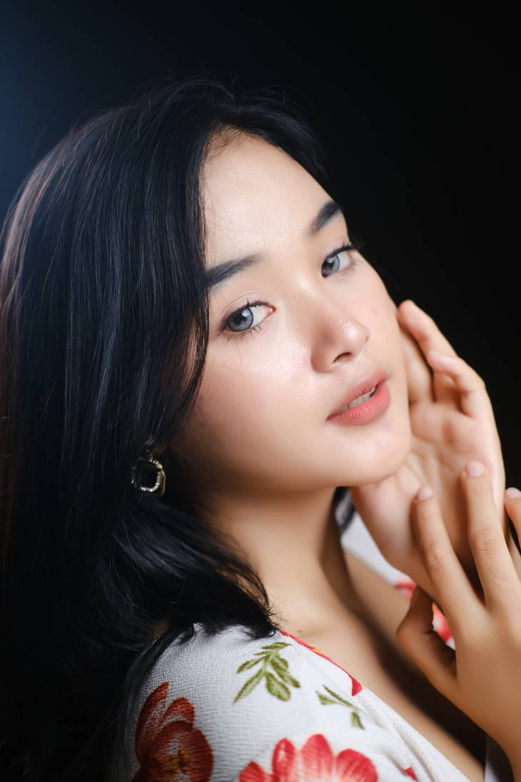 Potrait Java Girl by Tukangmotret on DeviantArt