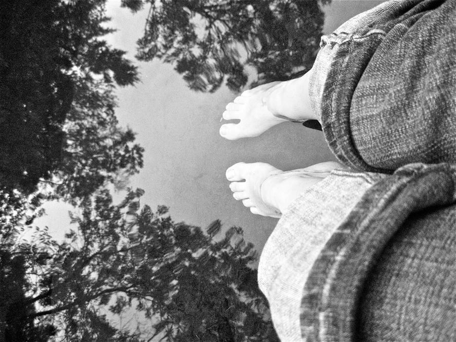 Foot Making Ripple Ripple feet by FireFlyIllumination on DeviantArt