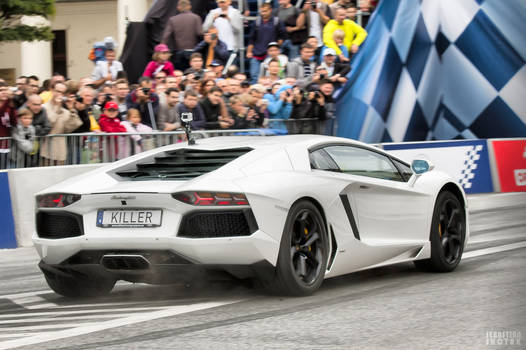 Lamborghini Aventador