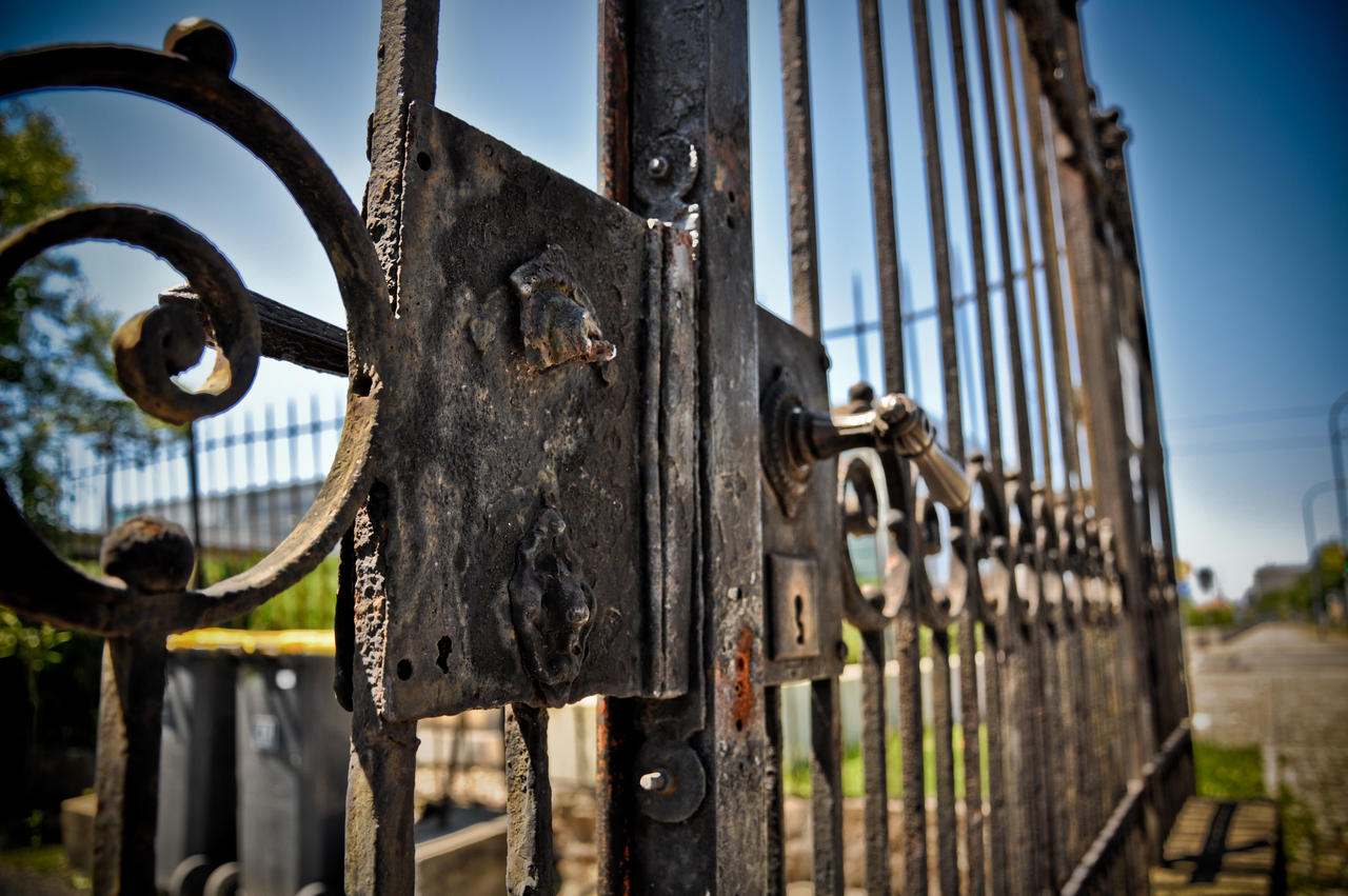 Rusty Gates Engineer Rusty Gate by Cobra1986 on DeviantArt
