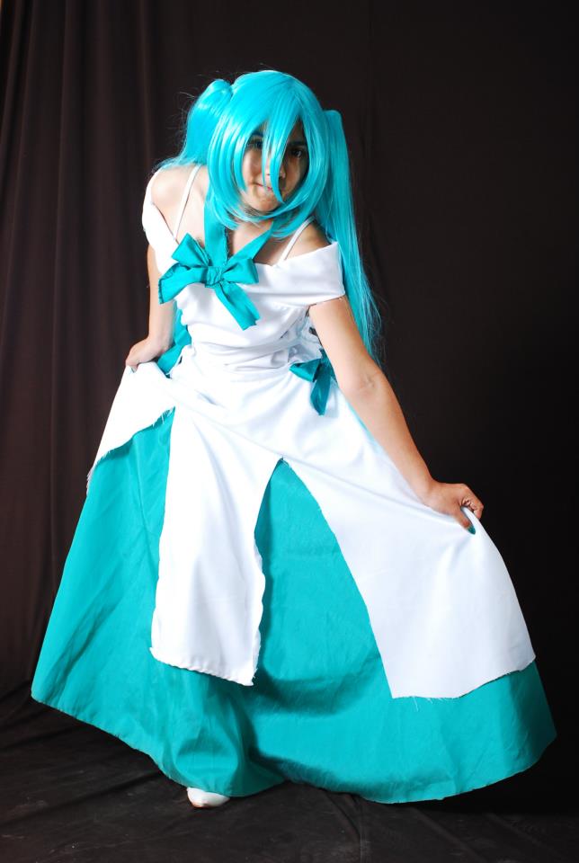 Miku Hatsune - Alice Human Sacrifice (Cosplay2)