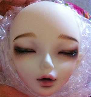 Fairyland Minifee Chloe SP Head BW Default Face up by