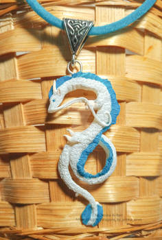 Pendant Haku