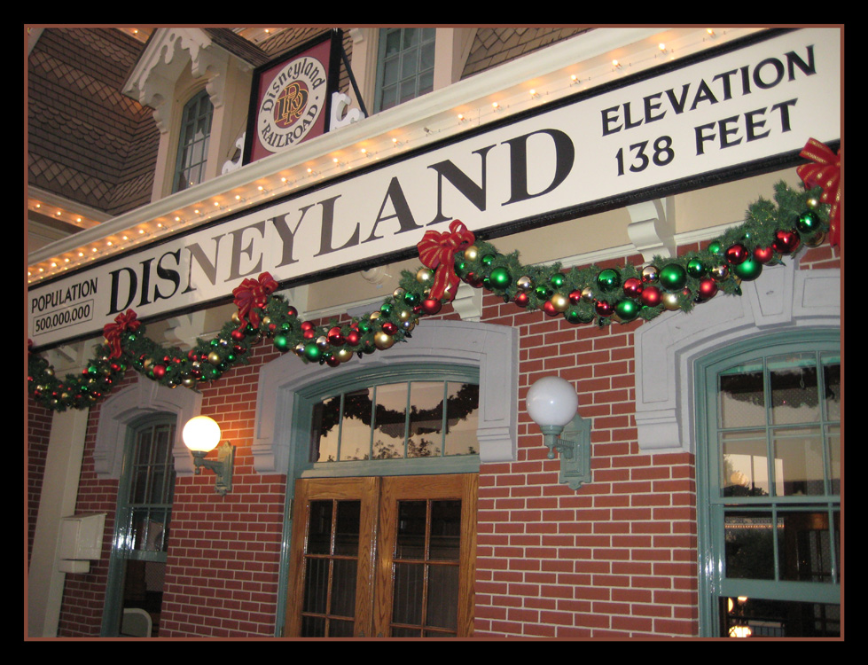 The Disneyland Holiday Limited