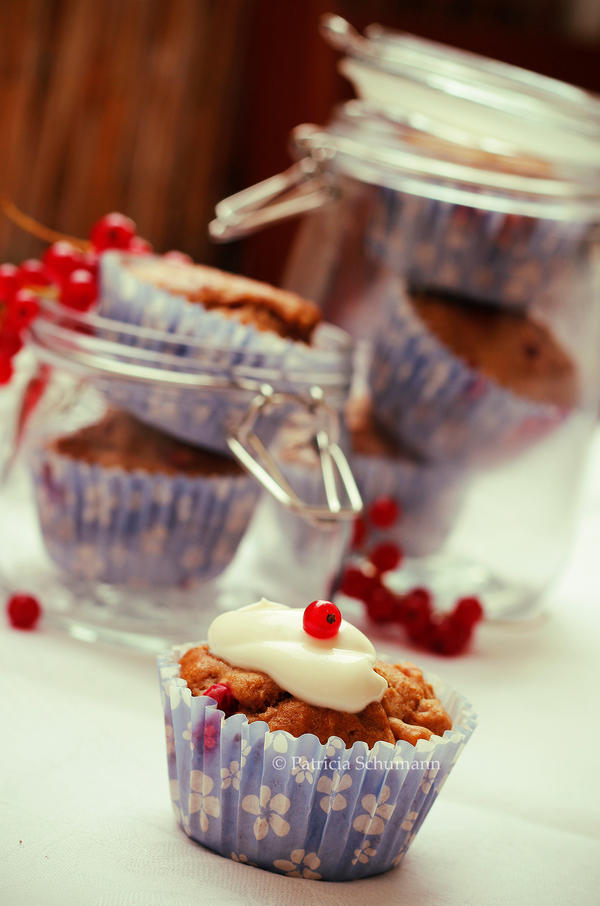 Red Currant Muffins