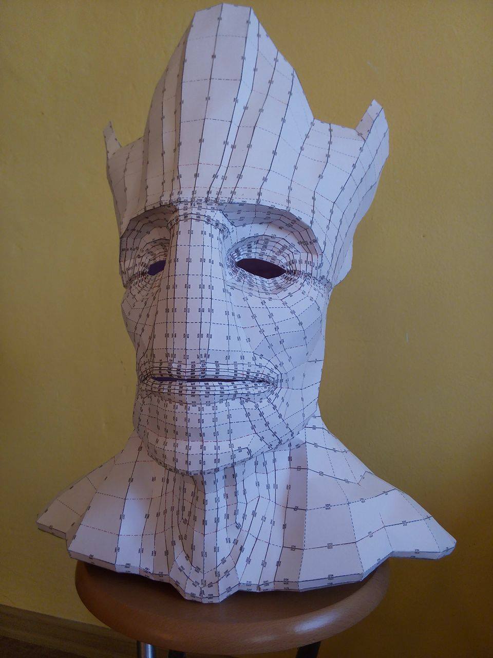 Groot (pepakura) Phase 01.