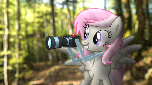 Sweet Shutter And Her Camera (2019)