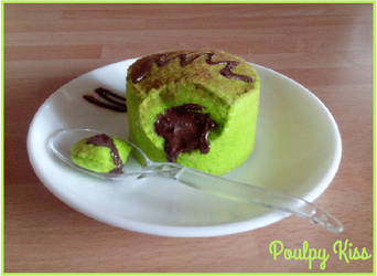 Pistachio And Chocolate Cake